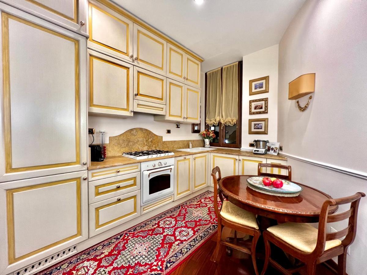 Luxury House - Foppa61 Apartment Milan Luaran gambar