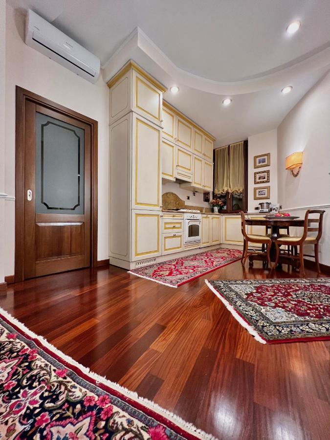Luxury House - Foppa61 Apartment Milan Luaran gambar